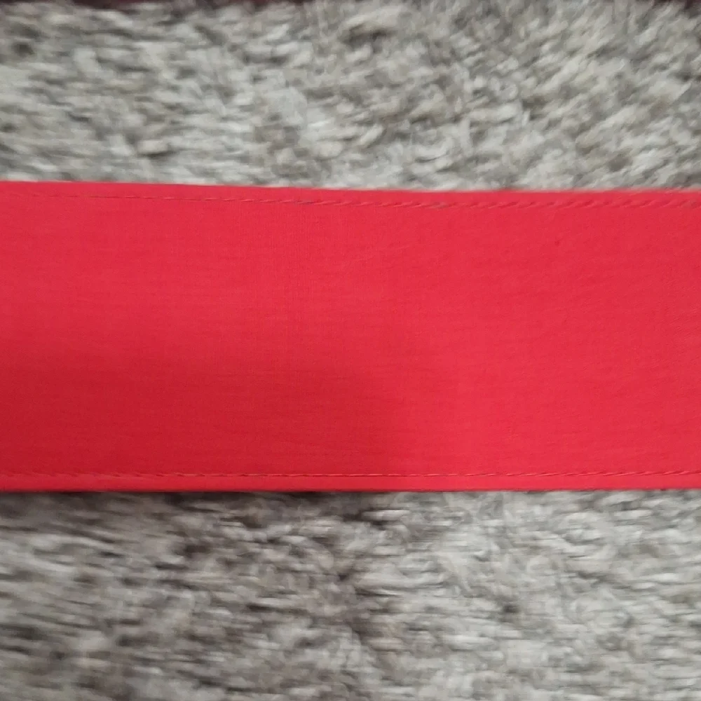 Unbranded Wide Red Fabric Belt- Gold Buckle - Size 8